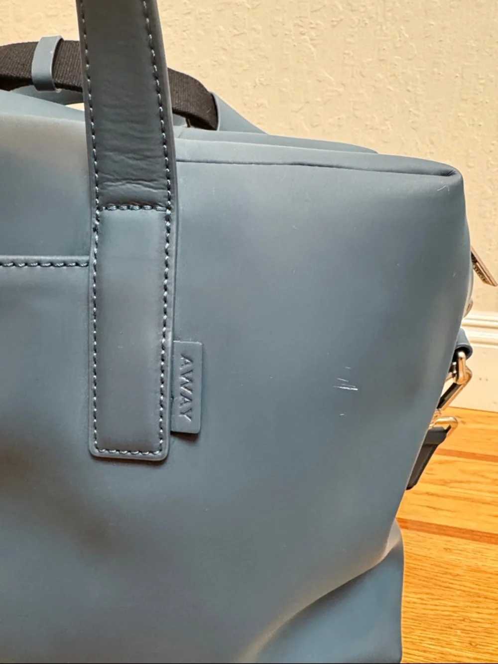 AWAY Everywhere Tote Bag/Carry-on Bag (The Original Bag) - Picture 2 of 9